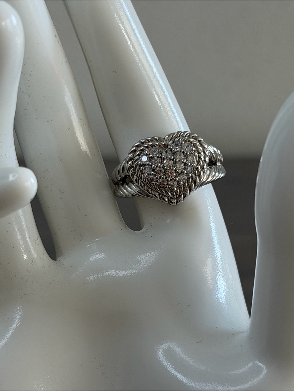 Judith Ripka Sterling Silver Pave CZ Heart Ring - size 9